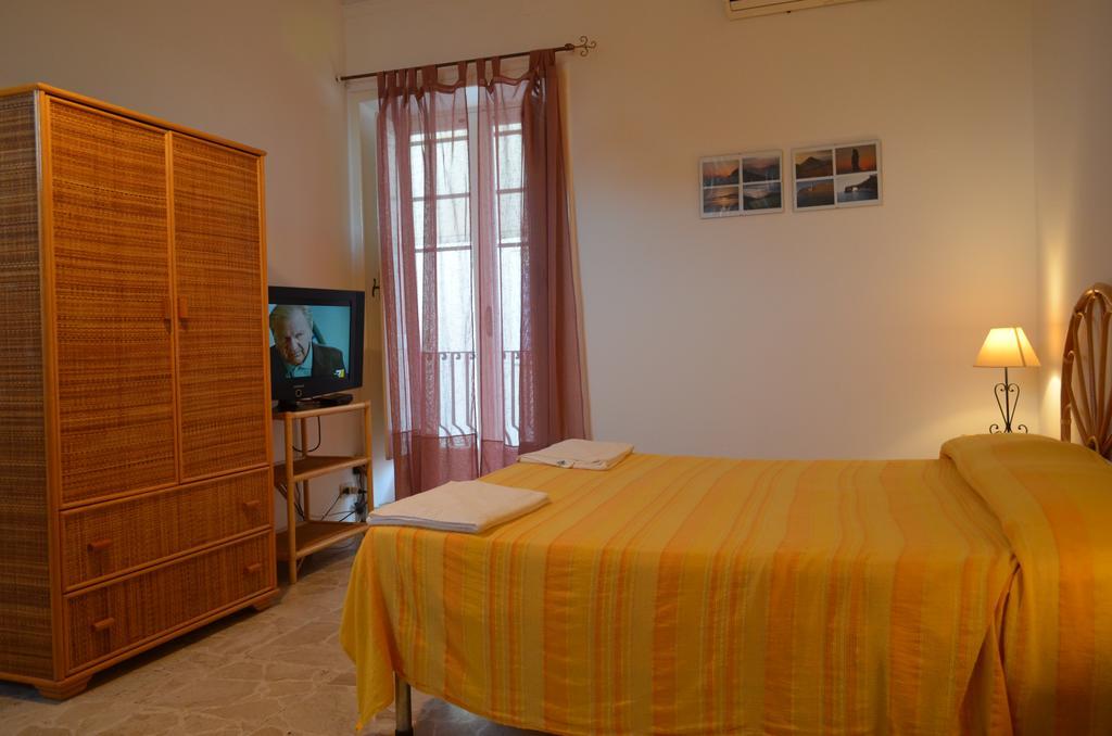 Case Vacanze Arcobaleno Lipari  Exterior foto
