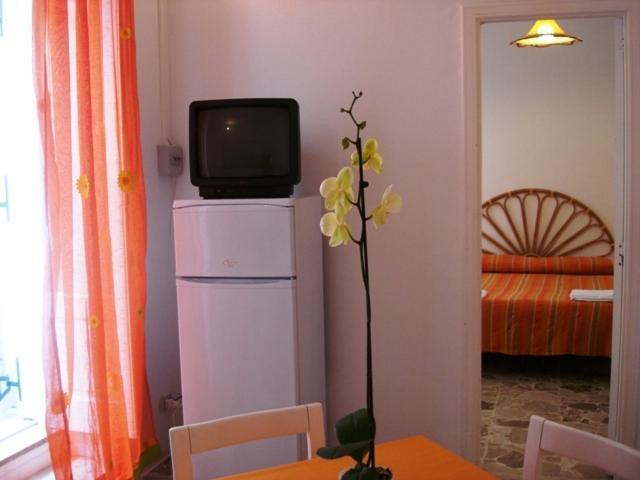 Case Vacanze Arcobaleno Lipari  Zimmer foto